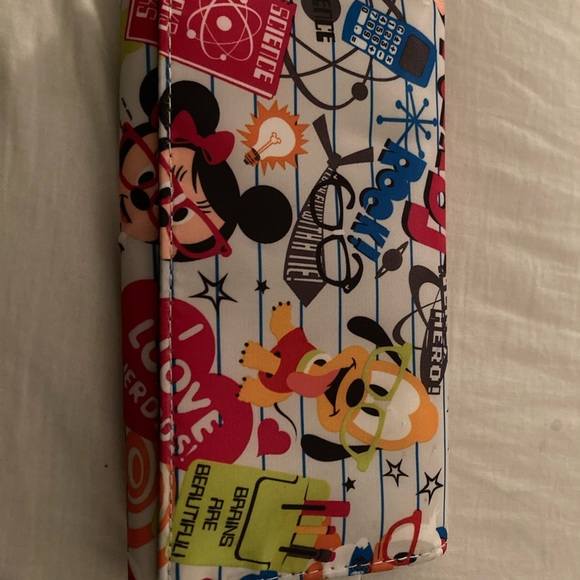 Disney Nerds wallet from Disneyworld. - Picture 1 of 3